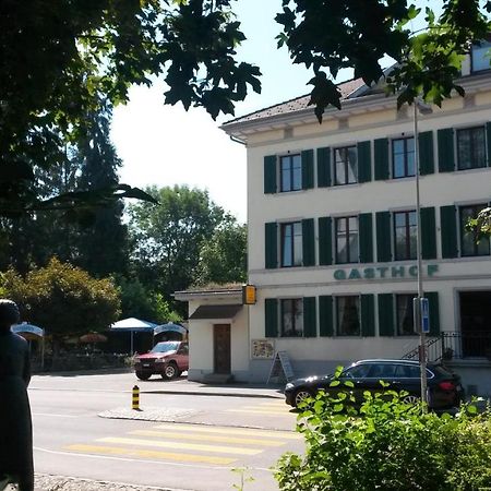 Hotel Löwen Monchaltorf Exteriör bild